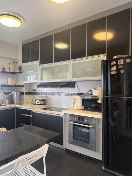 Kondominium untuk Disewa di Cloud View Tower - Serene Tan - Kitchen - PropertyGuru.com.my