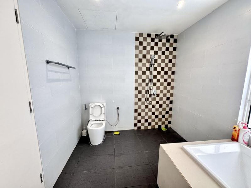 3-storey Terraced House for Sale in Tamansari (Rawang) - LEON WONG - PropertyGuru.com.my