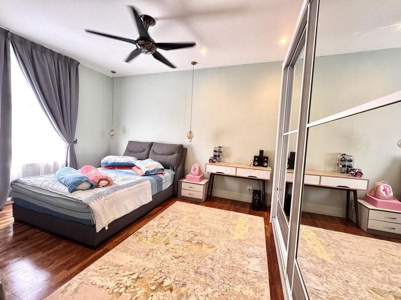 3-storey Terraced House for Sale in Tamansari (Rawang) - LEON WONG - PropertyGuru.com.my