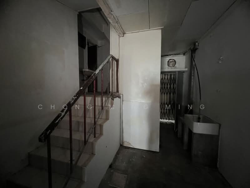 Shop for Sale in Taman Bukit Lemon (Seremban) - Chong Ming Ming - Corridor - PropertyGuru.com.my