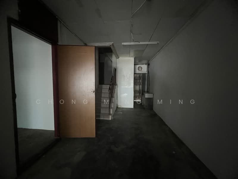 Shop for Sale in Taman Bukit Lemon (Seremban) - Chong Ming Ming - Interior - PropertyGuru.com.my
