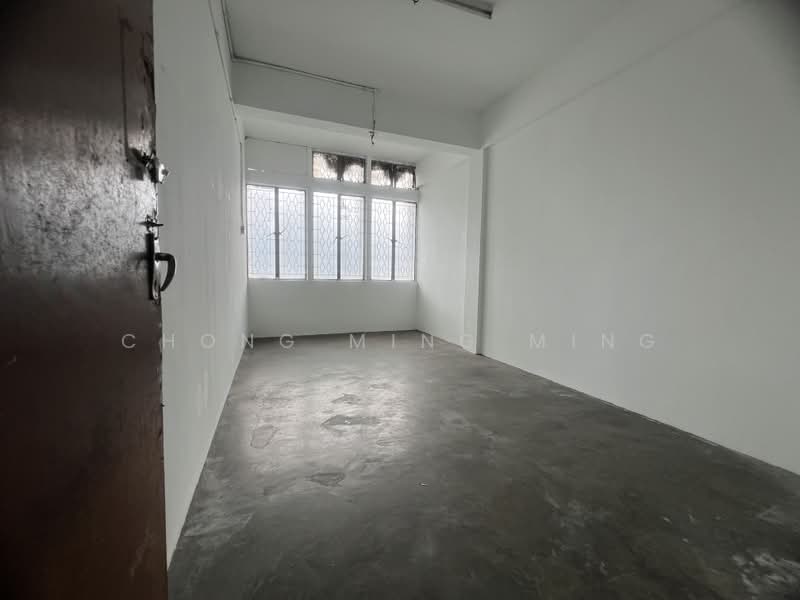 Shop for Sale in Taman Bukit Lemon (Seremban) - Chong Ming Ming - Interior - PropertyGuru.com.my