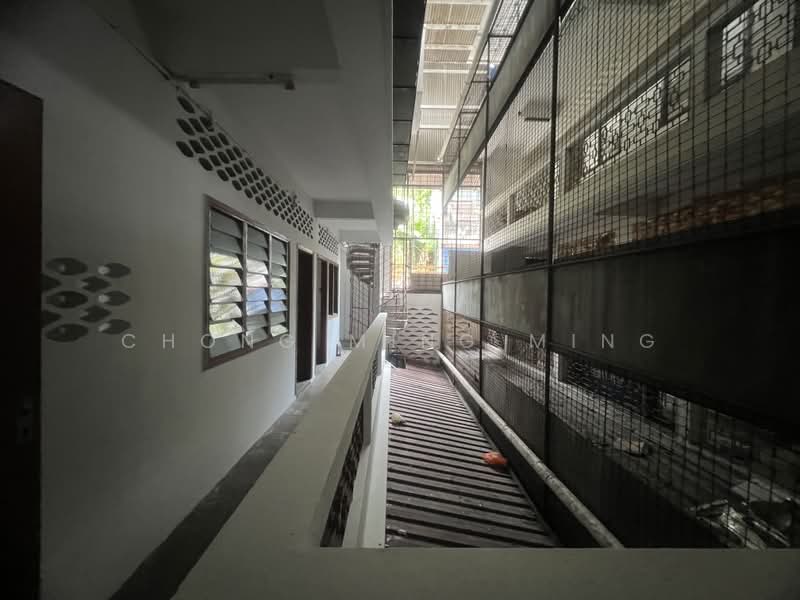 Shop for Sale in Taman Bukit Lemon (Seremban) - Chong Ming Ming - Corridor - PropertyGuru.com.my