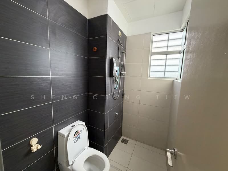 Service Residence for Rent at Manhattan - Sheng Cheng Tiew - Bathroom - PropertyGuru.com.my