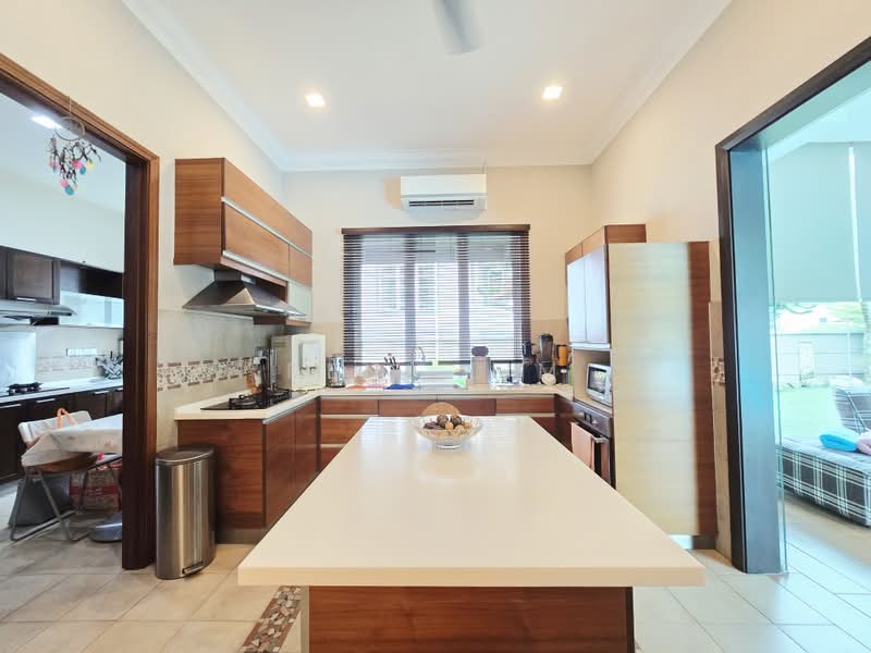Bungalow House for Sale in Tropicana (Tropicana) - Reni Lim - Kitchen - PropertyGuru.com.my