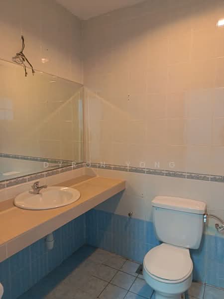 Semi-Detached House for Sale in Taman Puncak Perdana (Cheras) - Dyron Yong - Bathroom - PropertyGuru.com.my