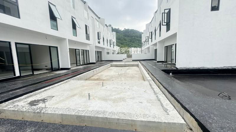 3.5-storey Terraced House for Sale in Empire Residence (Petaling Jaya) - Amelie Tan - PropertyGuru.com.my