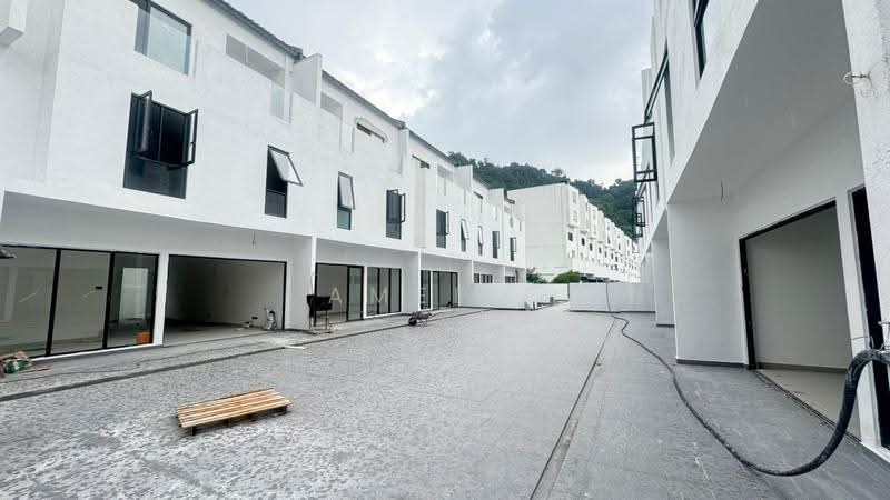 3.5-storey Terraced House for Sale in Empire Residence (Petaling Jaya) - Amelie Tan - PropertyGuru.com.my