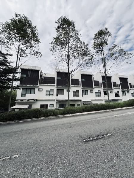 3.5-storey Terraced House for Sale in Ampang (Selangor) - Lucas Choo - Exterior - PropertyGuru.com.my