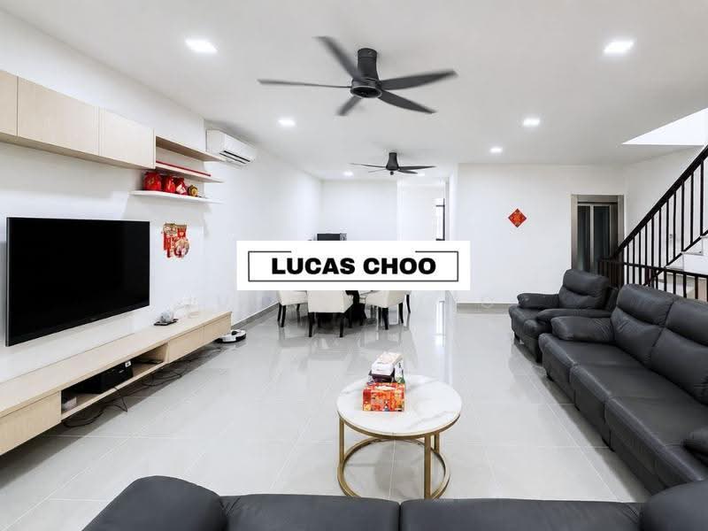 3.5-storey Terraced House for Sale in Ampang (Selangor) - Lucas Choo - Living Room - PropertyGuru.com.my