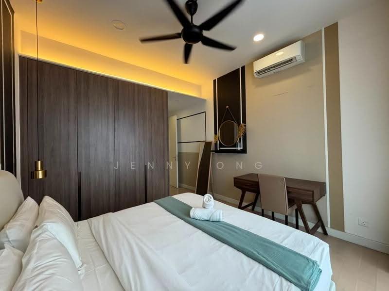 Kediaman Servis untuk Dijual di ViiA Residences - Jenny Ong - Bedroom - PropertyGuru.com.my