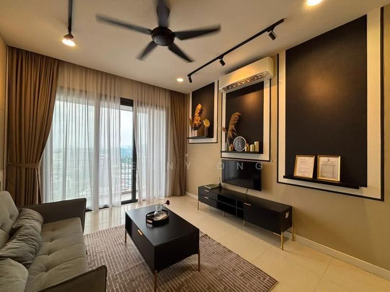 Kediaman Servis untuk Dijual di ViiA Residences - Jenny Ong - Living Room - PropertyGuru.com.my