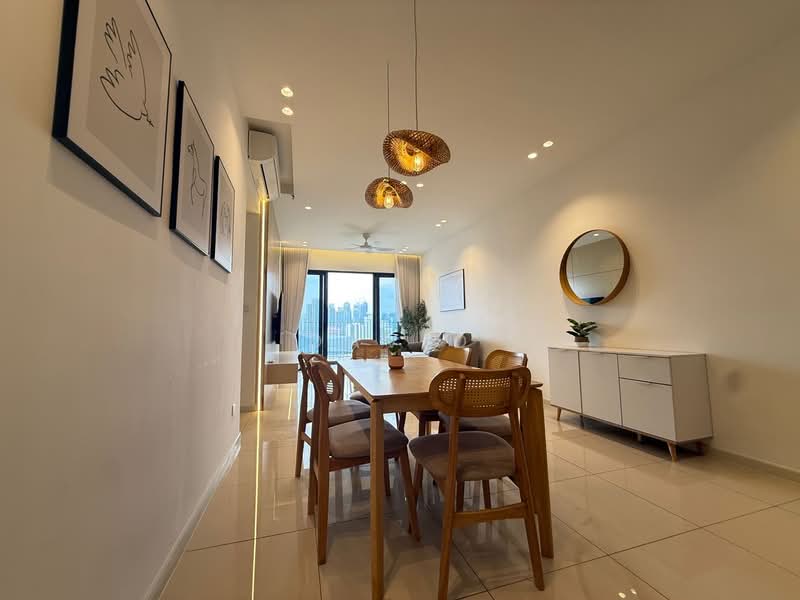 Servis Apartment untuk Disewa di Sunway Belfield - David Choong - Dining Room - PropertyGuru.com.my