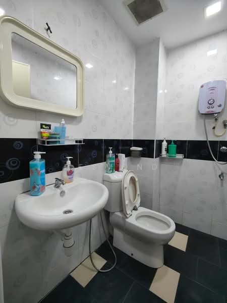 2-storey Terraced House for Sale in Taman Megah (Petaling Jaya) - Desmond Tan - PropertyGuru.com.my