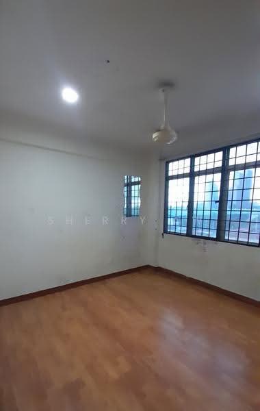 Pangsapuri untuk Dijual di Desa Mentari Apartment - Sherry Aw - Living Room - PropertyGuru.com.my