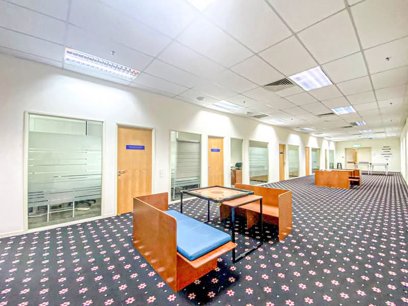 Office for Rent in Cyber 4 (Cyberjaya) - Jen Lau - Corridor - PropertyGuru.com.my