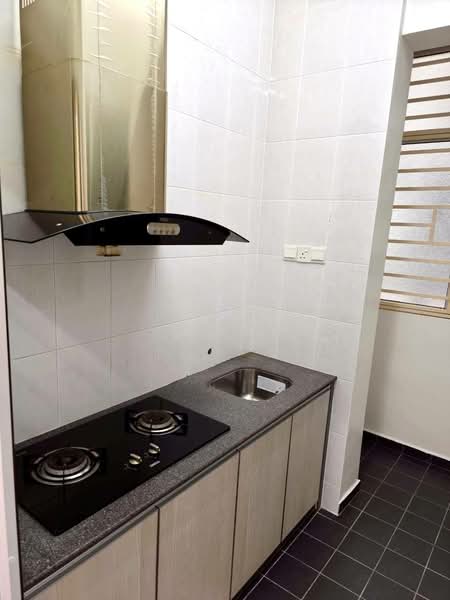 Condominium for Rent at The Golden Triangle Condominium - Gan Chun Kai - Kitchen - PropertyGuru.com.my