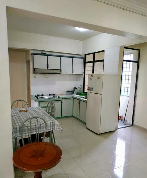 Kondominium untuk Disewa di Sunny Ville Condominium - Gan Chun Kai - Kitchen - PropertyGuru.com.my