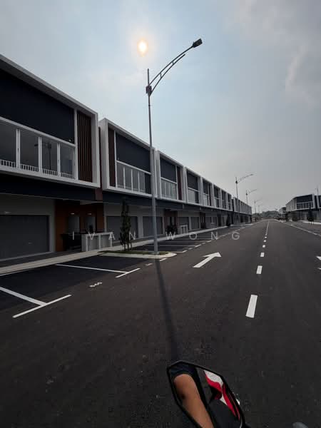 Kedai untuk Disewa di Bandar Serenia (Dengkil) - Ivan Wong - PropertyGuru.com.my