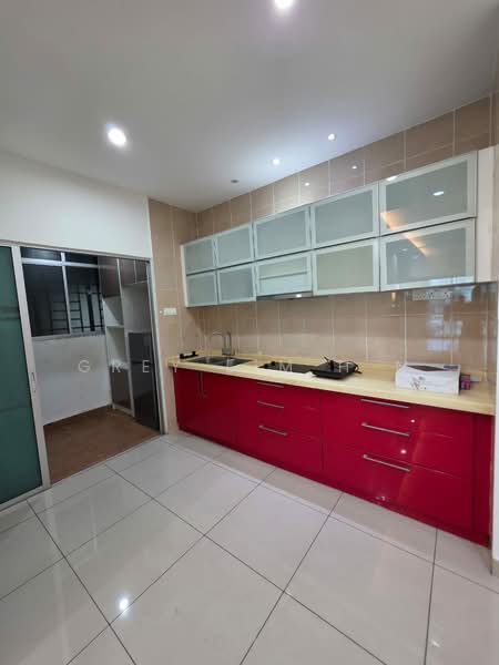 Service Residence for Sale at OUG Parklane - Grey Lim H N - Kitchen - PropertyGuru.com.my