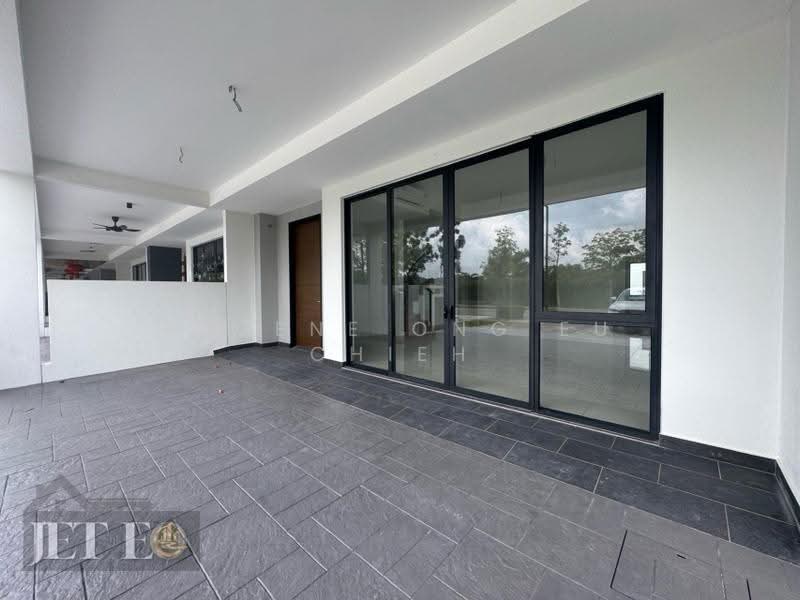 Rumah Teres 2-Tingkat untuk Dijual di Kampung Teluk Panglima Garang (Telok Panglima Garang) - Eugene Ong Eu chieh - PropertyGuru.com.my