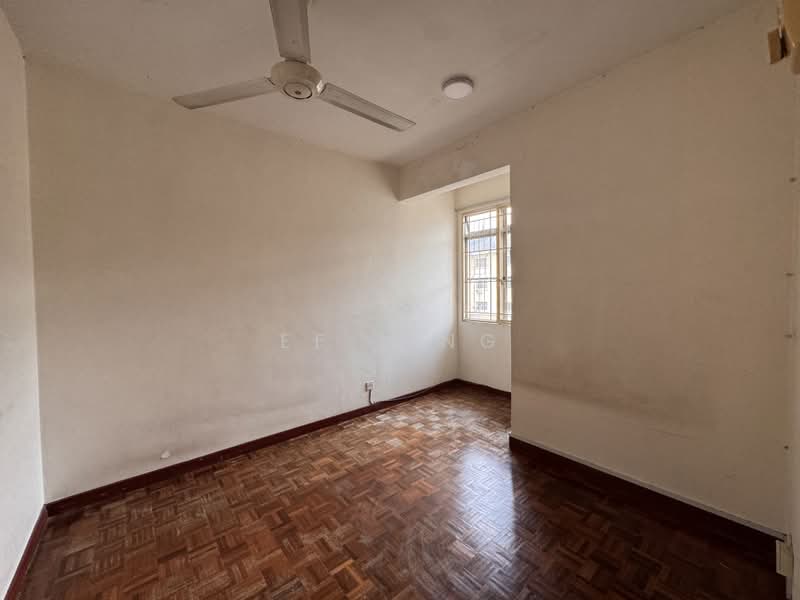 Pangsapuri untuk Dijual di Semarak Apartment - EE Ling - Interior - PropertyGuru.com.my