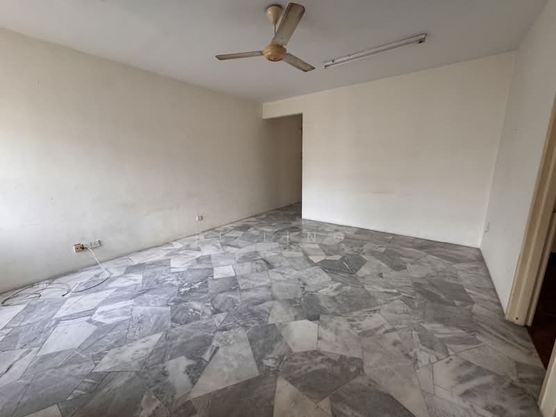 Pangsapuri untuk Dijual di Semarak Apartment - EE Ling - Interior - PropertyGuru.com.my