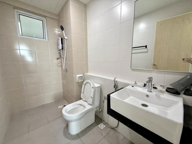 Condominium for Rent at Havana Beach Residences - Gan Chun Kai - Bathroom - PropertyGuru.com.my