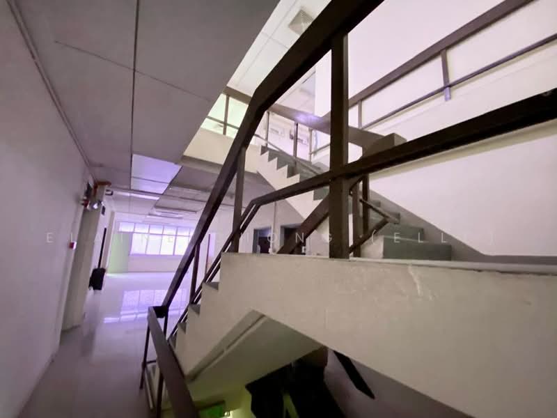 Gudang untuk Disewa di Petaling Jaya (Selangor) - Elaine Chong (Elle) - Corridor - PropertyGuru.com.my