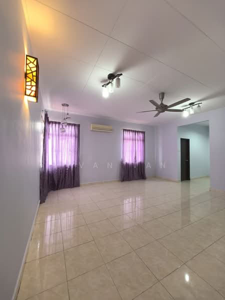 Semi-Detached House for Sale in Bandar Bukit Tinggi 2 (Klang) - Vivan Tan - Living Room - PropertyGuru.com.my
