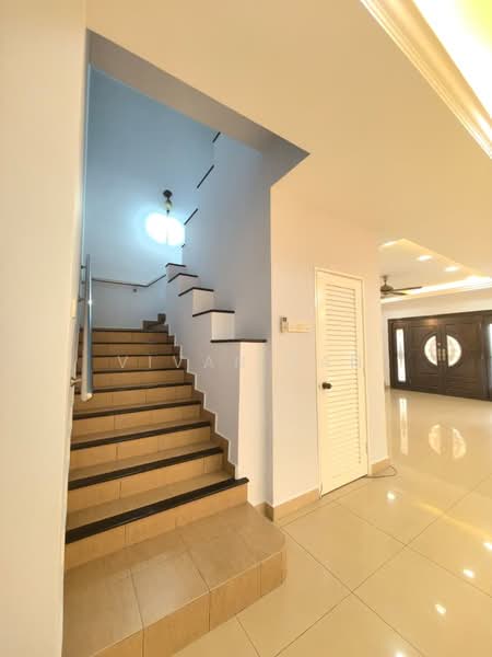 Semi-Detached House for Sale in Bandar Bukit Tinggi 2 (Klang) - Vivan Tan - Entrance - PropertyGuru.com.my