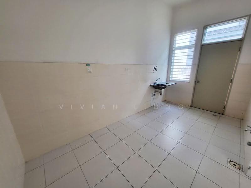 Rumah Berkembar untuk Dijual di Taman Pelangi Semenyih 2 (Semenyih) - Vivian Liong - Kitchen - PropertyGuru.com.my