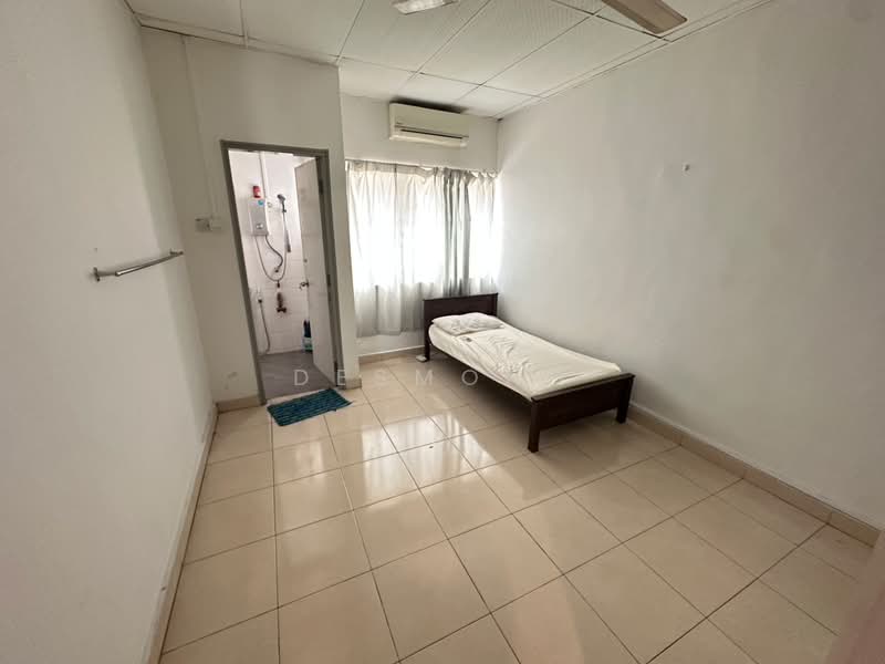 Rumah Teres 2 Tingkat untuk Dijual di SS 21, Damansara Utama (Petaling Jaya) - Desmond Tan - PropertyGuru.com.my