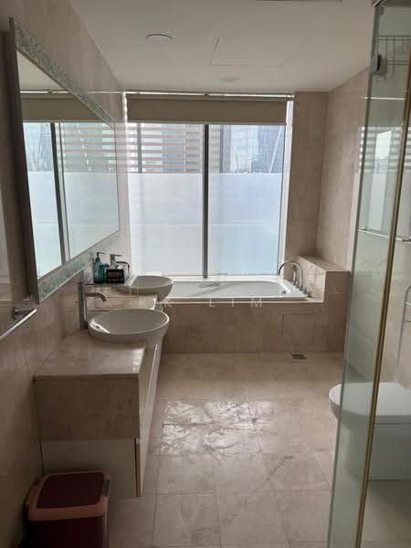 Kediaman Servis untuk Disewa di K Residence @ KLCC - KK Lim - Bathroom - PropertyGuru.com.my