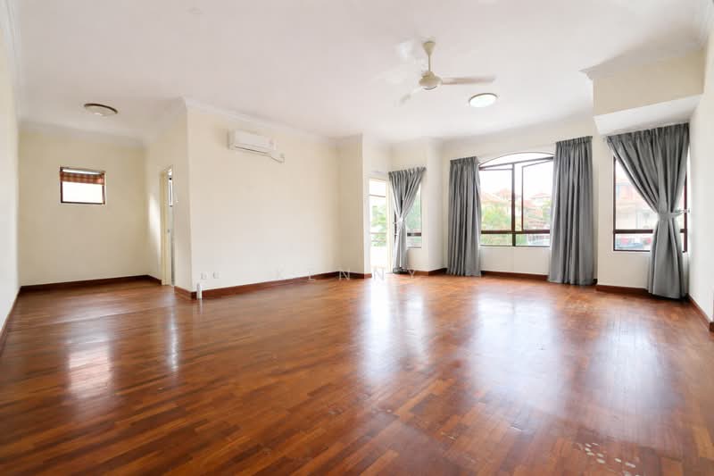 Rumah Berkembar untuk Dijual di Glenmarie (Selangor) - Kenny Chua - PropertyGuru.com.my