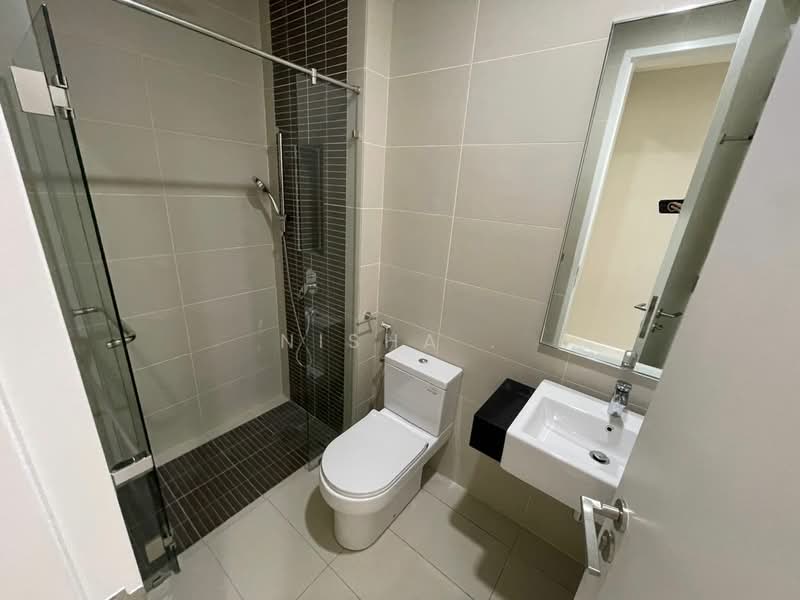 Service Residence for Sale at The Sentral Suites - Nisha . - Bathroom - PropertyGuru.com.my