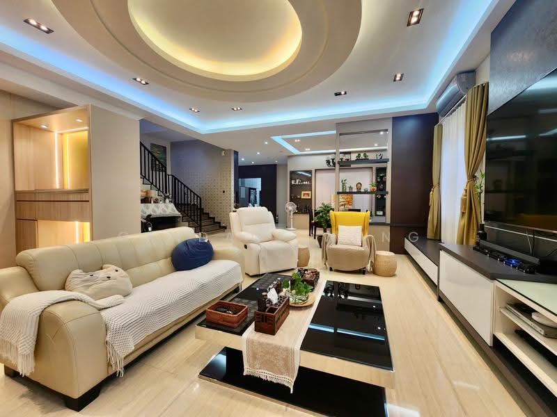 Rumah Berkembar untuk Dijual di Taman Villa Perdana (Kajang) - Candace Wong - PropertyGuru.com.my