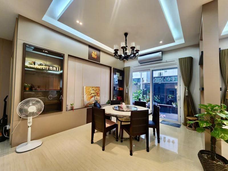 Rumah Berkembar untuk Dijual di Taman Villa Perdana (Kajang) - Candace Wong - PropertyGuru.com.my