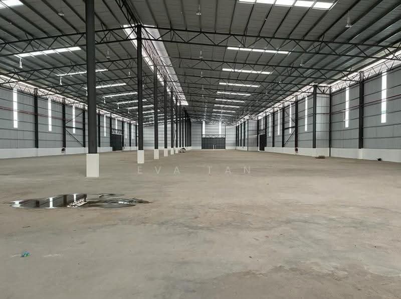 Detached Factory for Sale in Kampung Teluk Mengkuang (Telok Panglima Garang) - Eva Tan - Interior - PropertyGuru.com.my