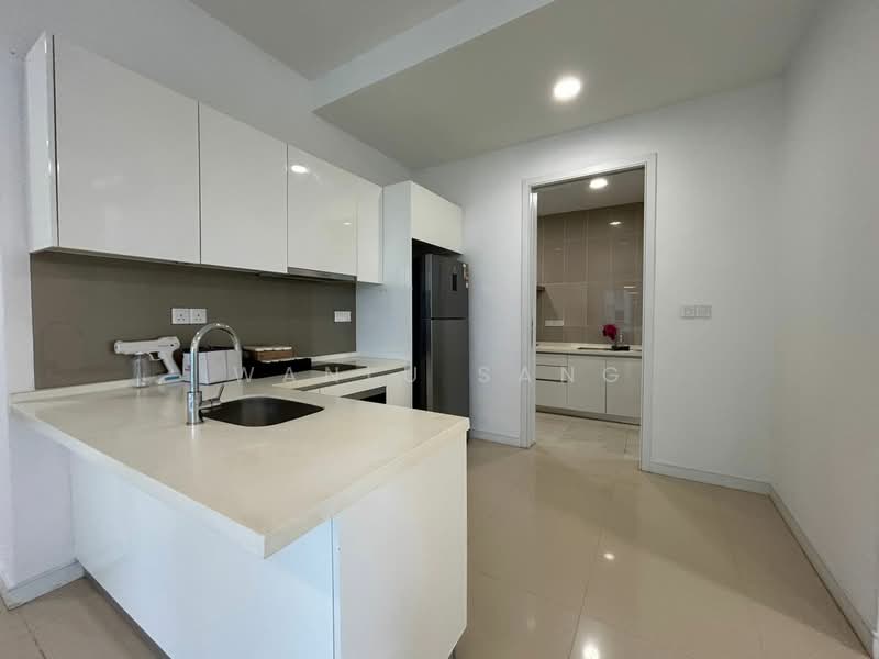 Kondominium untuk Dijual di Pavilion Hilltop - Wanlu Sang - Kitchen - PropertyGuru.com.my