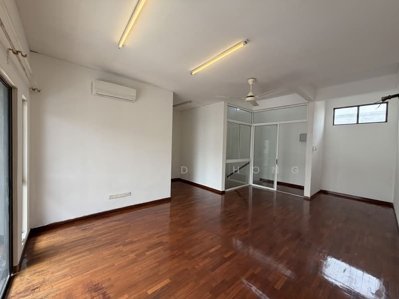 Rumah Teres 3 Tingkat untuk Dijual di Abadi Heights (Puchong) - Arnold Khong - Interior - PropertyGuru.com.my
