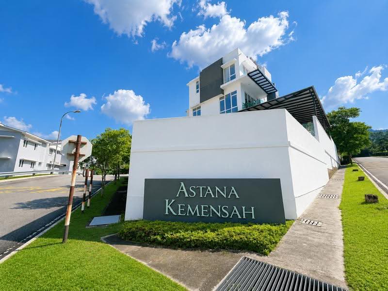 Rumah Berkembar untuk Dijual di Taman Melawati (Ulu Kelang) - Lucas Choo - Exterior - PropertyGuru.com.my