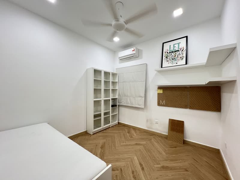 2-storey Terraced House for Rent in Kota Damansara (Selangor) - Esther Lim - Bedroom - PropertyGuru.com.my