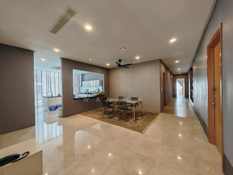 Service Residence for Sale at The Oval - Wan CH - Kitchen - PropertyGuru.com.my