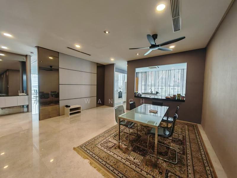 Service Residence for Sale at The Oval - Wan CH - Dining Room - PropertyGuru.com.my