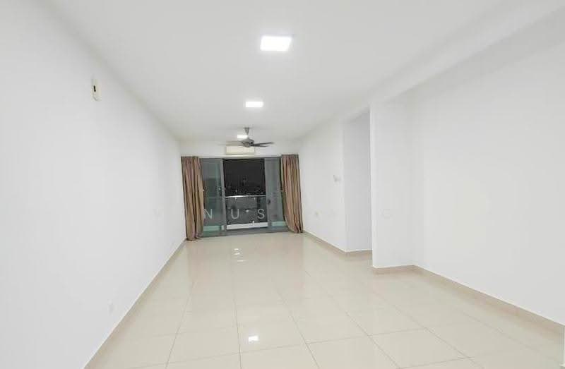 Kondominium untuk Dijual di Palace Court (Sri Istana) - Vindy Pang - Living Room - PropertyGuru.com.my