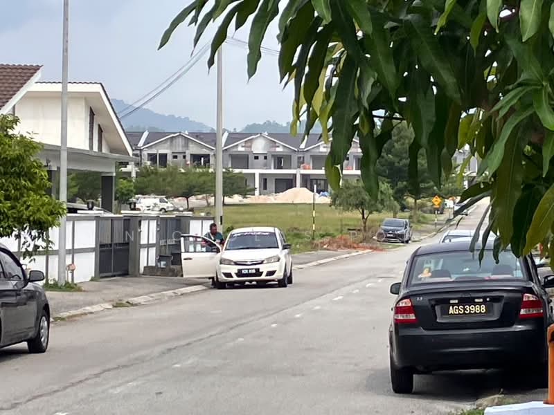 1-storey Terraced House for Sale in Bandar Lahat Baru (Lahat) - Nicholas Poh - PropertyGuru.com.my