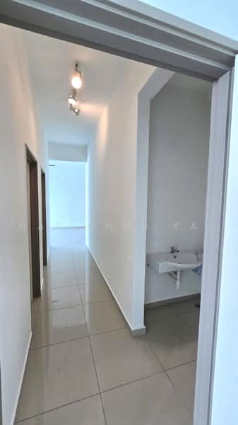 Condominium for Rent at Solaria Residences - Gan Chun Kai - Corridor - PropertyGuru.com.my