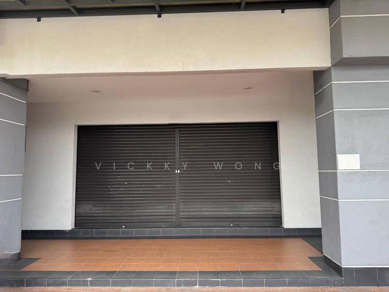 Kedai untuk Dijual di Taman Dagang Permai (Ampang) - Vickky Wong CF - Exterior - PropertyGuru.com.my