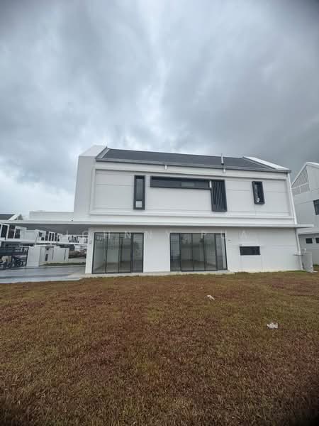 Rumah Berkembar untuk Dijual di Elmina (Shah Alam) - Johnny Pua - PropertyGuru.com.my